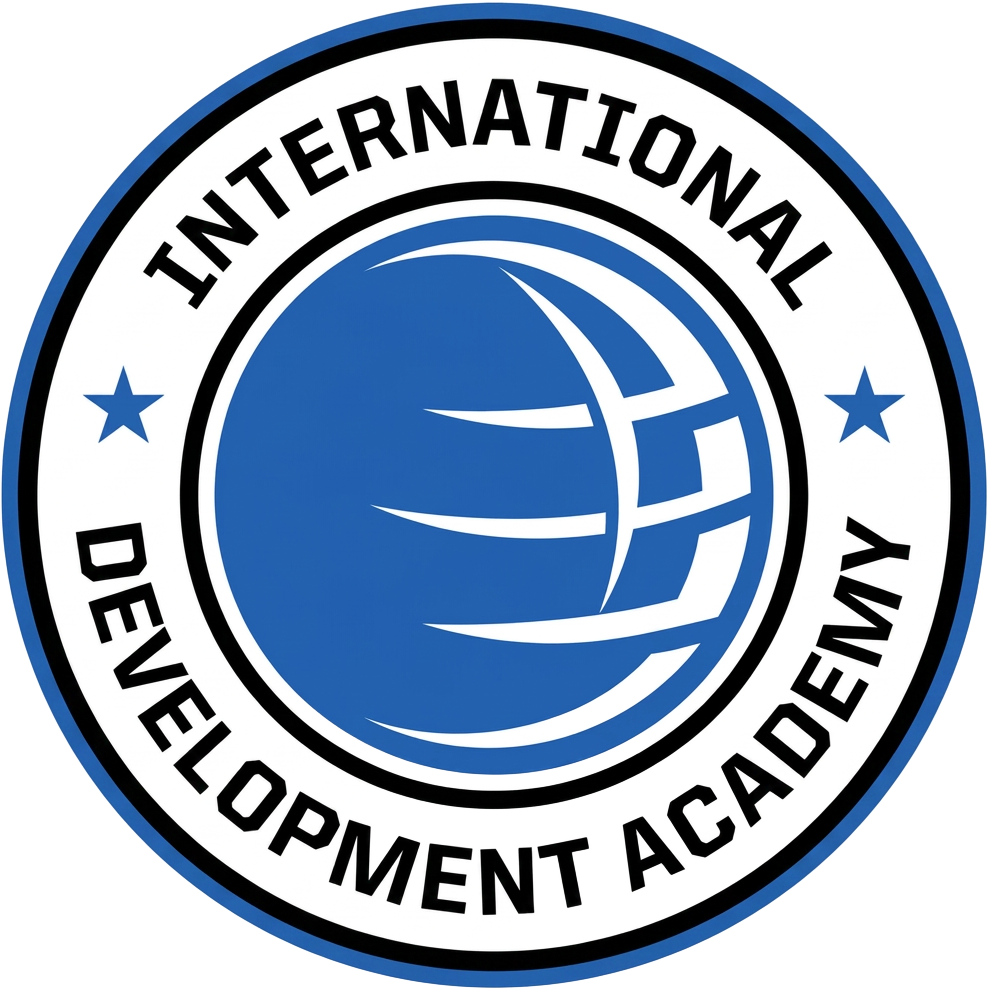 Escudo de International Development Academy